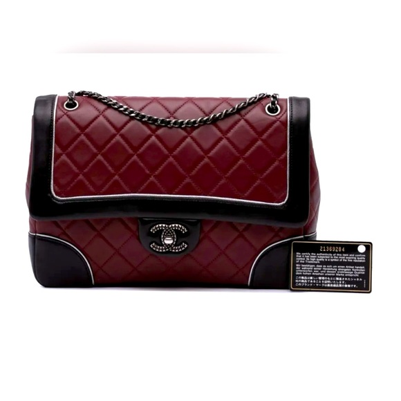 41-25 Preloved Chanel Paris-Salzburg Bicolor Quilted Lambskin Tyrolean Flap - Picture 1 of 10